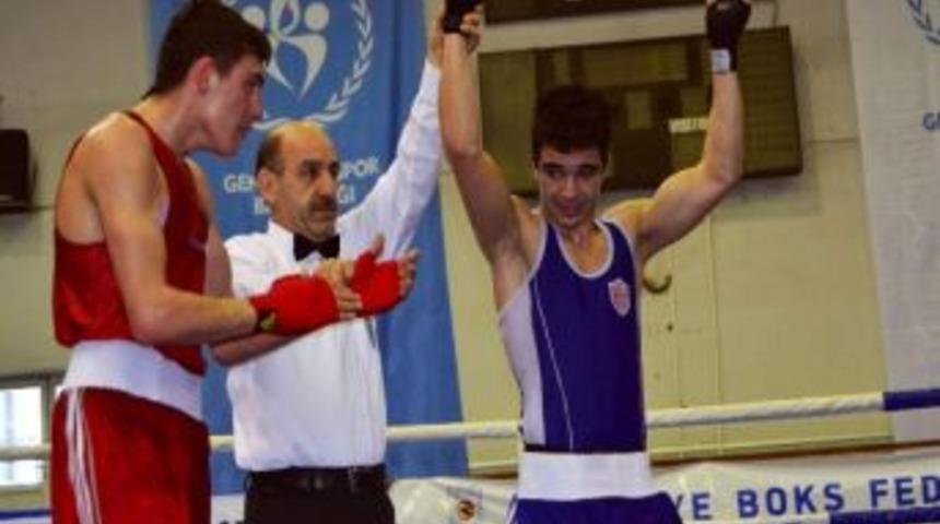 Kepezli Gen&ccedil; Boks&ouml;r T&uuml;rkiye Şampiyonu