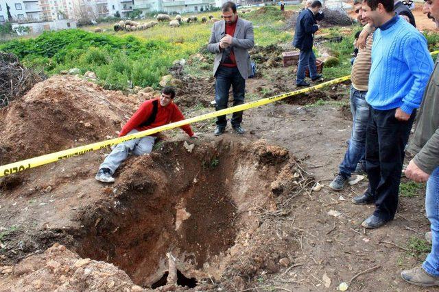 Mersin'de Oda Mezar Bulundu