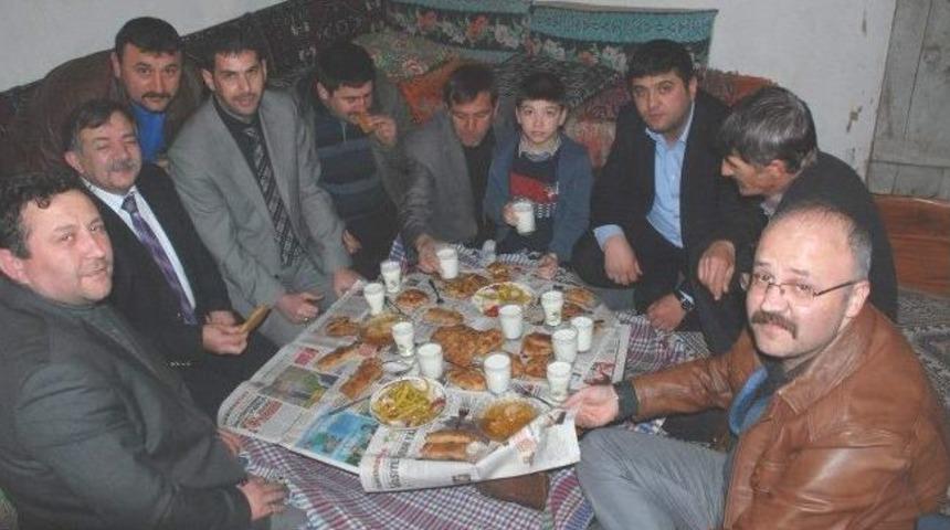 Mhp Y&ouml;neticileri K&ouml;y Ziyaretlerine Devam Ediyor