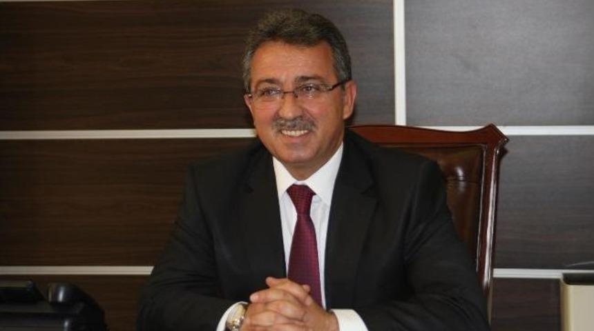 Karatay&rsquo;da Tanıtım Tabelaları Değişiyor