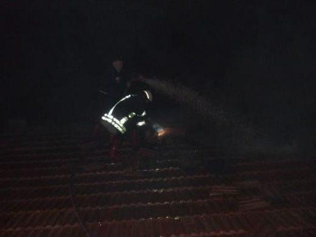 Tekirdağ İtfaiyesinden Yangına M&uuml;dahale 1