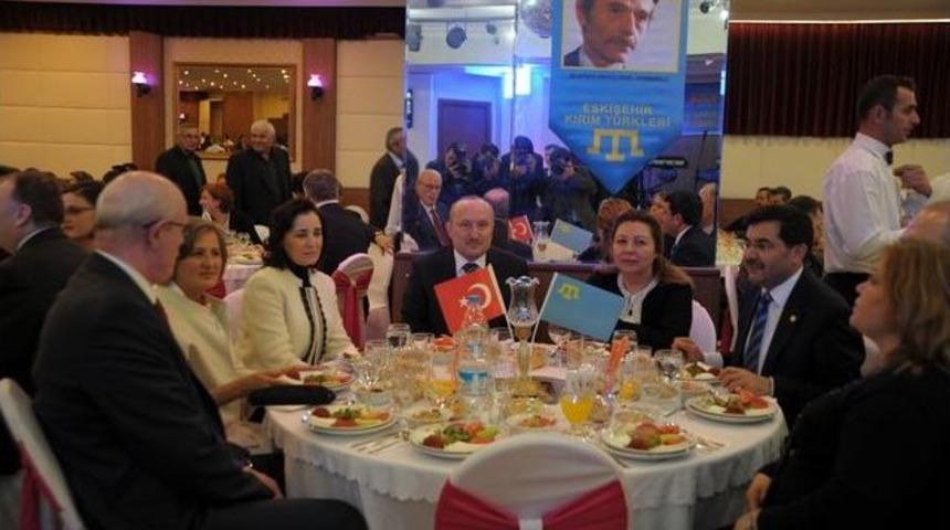 Vali Ko&ccedil;demir&rsquo;den &lsquo;Dilde, Fikirde, Işte Birlik&rsquo; &Ccedil;ağrısı