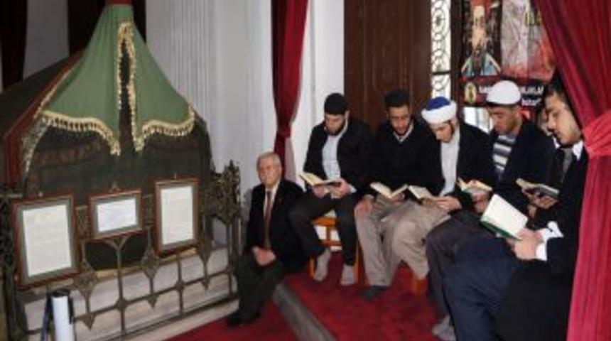 Sultan II. Abd&uuml;lhamit Han Mezarı Başında Anıldı