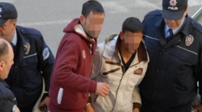 Kablo Hırsızlığına 2 G&ouml;zaltı