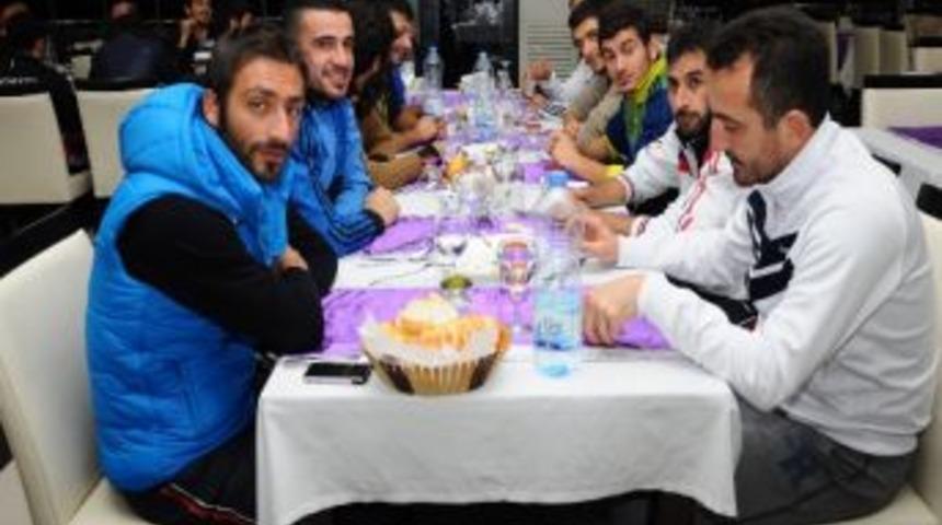 Tosya Belediyespor&rsquo;a Moral Yemeği