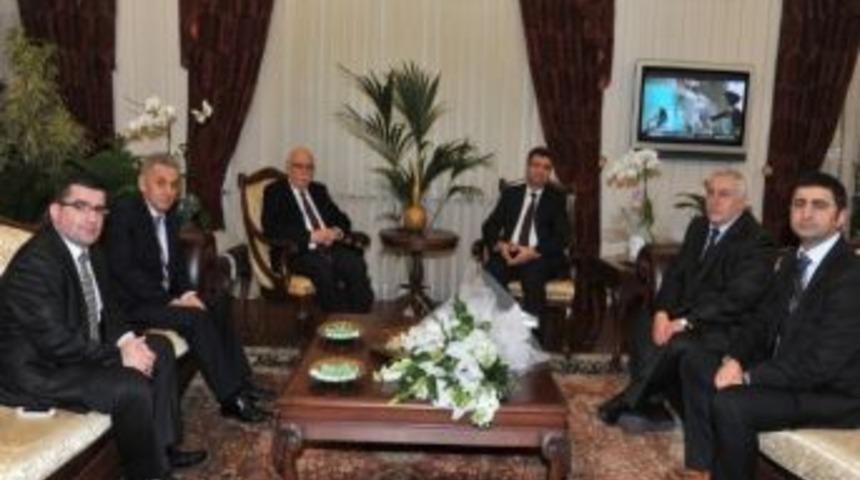 Bakan Nabi Avcı'ya '&ouml;zel' Ziyaret