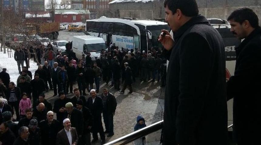 Muş&rsquo;ta Umreciler T&ouml;renle Uğurlandı