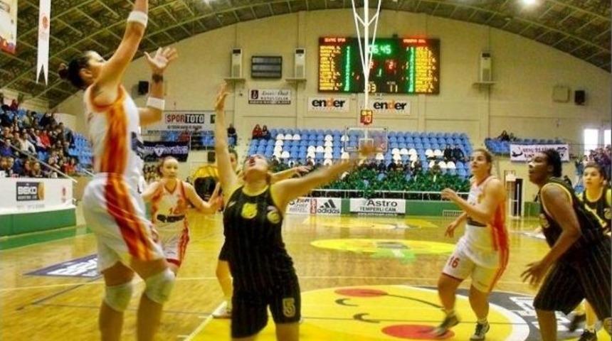 Edirnespor, &Ccedil;ankaya &Uuml;niversitesi&rsquo;nin Namağlup Unvanına Son Verdi