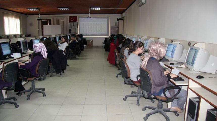 10 Parmakla Hızlı Yazacaklar