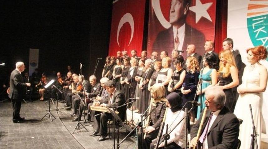 İlkadım Tsm Korosu'ndan Konser
