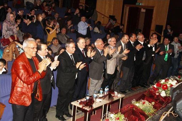 İlkadım Tsm Korosu'ndan Konser