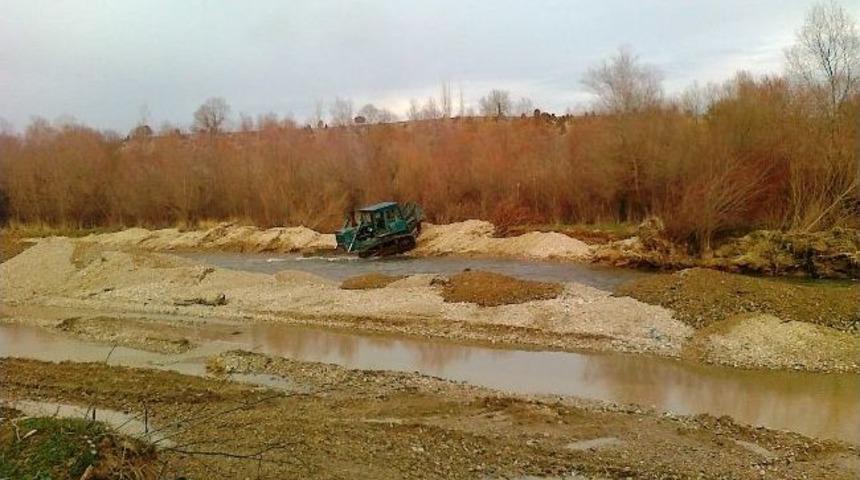Koca&ccedil;ay&rsquo;da Yatak Tanzimi &Ccedil;alışması