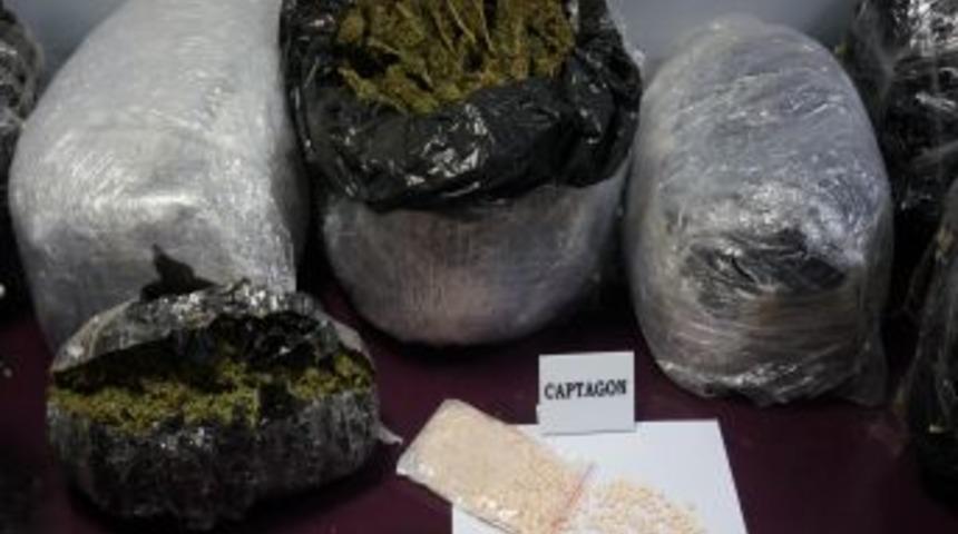 Başkent'te Uyuşturucu Operasyonu: 12 Kişi Tutuklandı