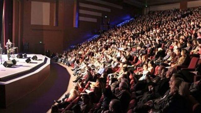 Erkin Koray’dan Müthiş Performans