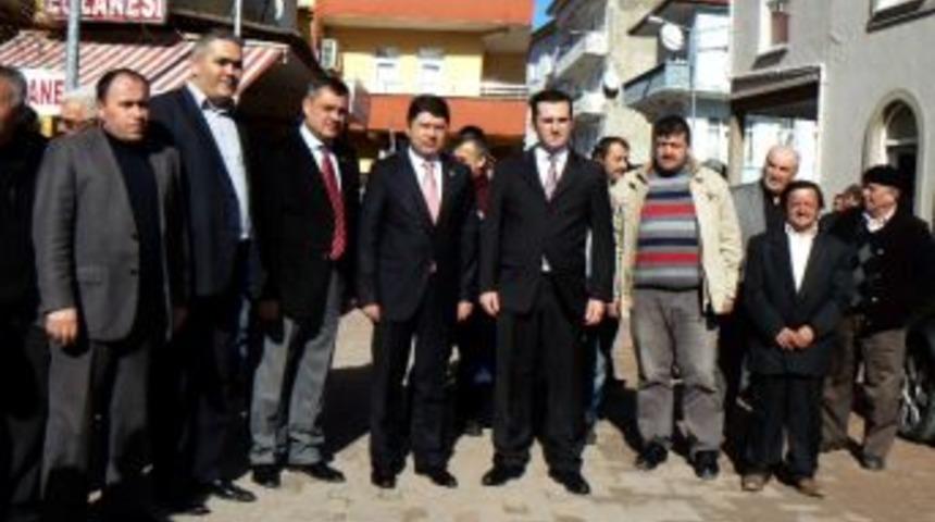 Tun&ccedil;, &Ccedil;akraz Tatil K&ouml;y&uuml;nde Vatandaşlar İle Bir Araya Geldi