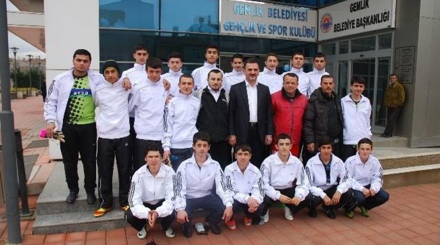 U 16 Gol Yağdırdı