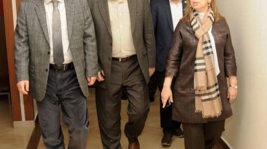 Milletvekilleri Şehitkamil Belediyesi&rsquo;nin Projelerini İnceledi