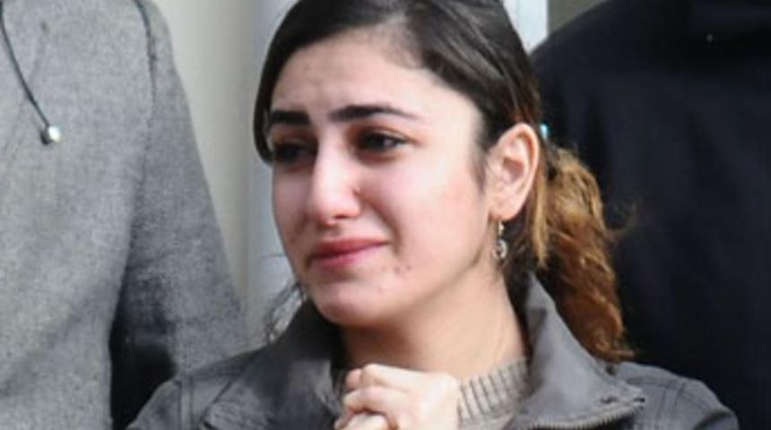 Yanan fabrikanın iş&ccedil;ileri g&ouml;zyaşlarına boğuldu