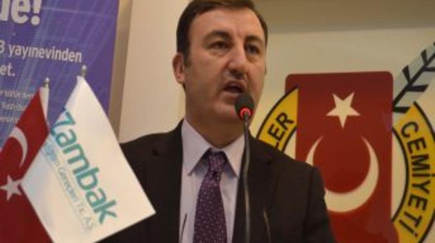 'Antalya Kitap Fuarı Konusunda &Ccedil;ok Geri Kaldı'