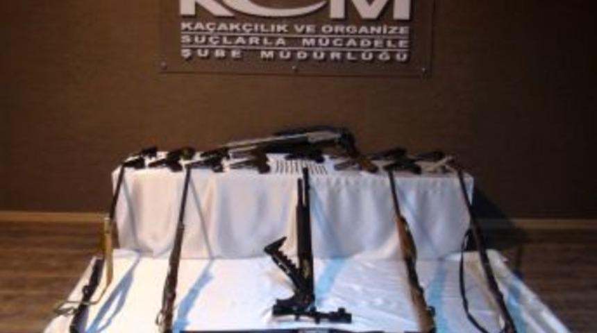 Şanlıurfa&rsquo;da Silah Operasyonu: 20 G&ouml;zaltı