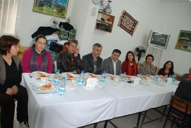 Ak Parti Yatağan Teşkilatı Kahvaltıda Buluştu 1