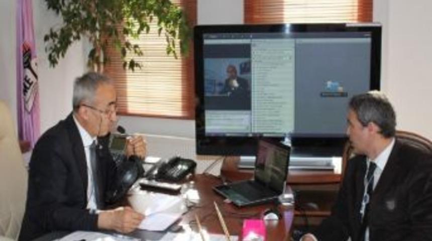 M&uuml;d&uuml;r T&uuml;rkkan, E-konferans İle Toplantı Yaptı