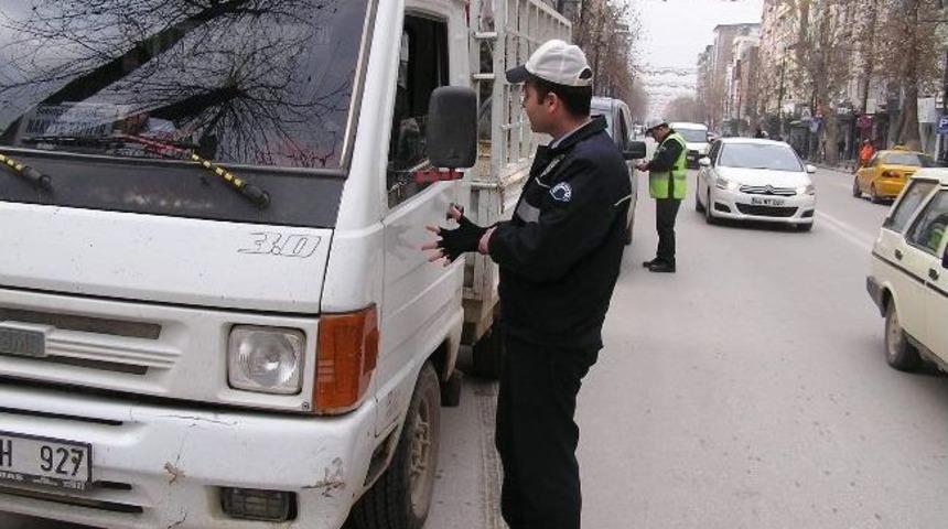 D&ouml;rtyol'da Trafiğe Sıkı Kontrol