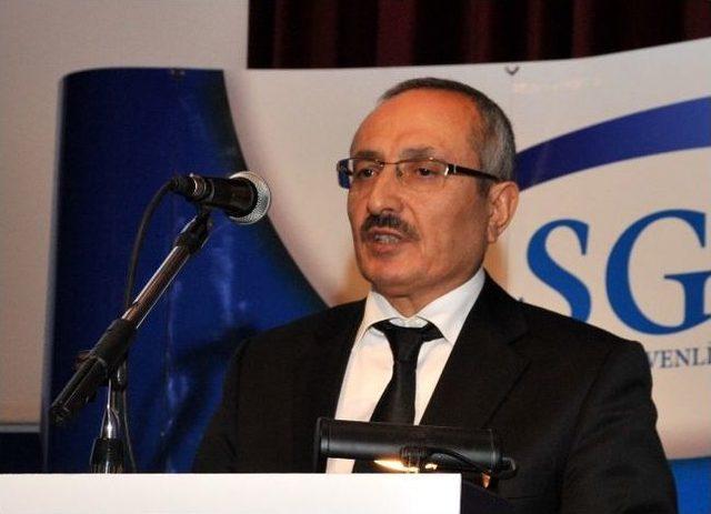 Sgk Uşak’ta “sosyal Güvenlik Reformunun Yansımaları Ve Teşvik Uygulamaları” Konulu Konferans Düzenledi