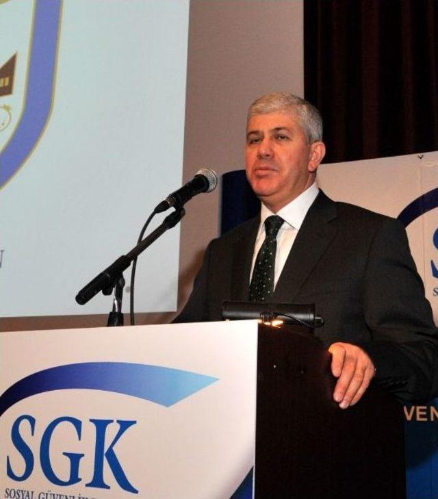 Sgk Uşak’ta “sosyal Güvenlik Reformunun Yansımaları Ve Teşvik Uygulamaları” Konulu Konferans Düzenledi