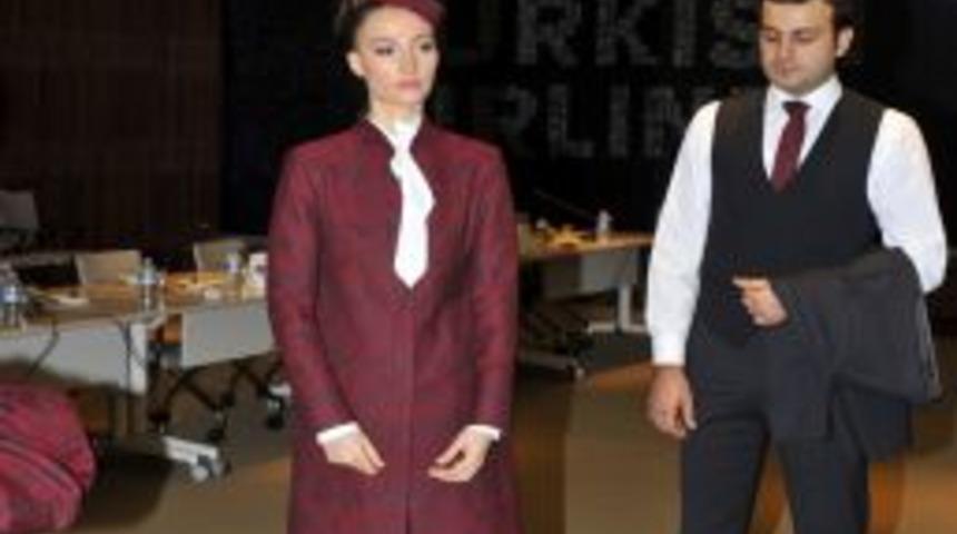 THY, Hostes Kıyafetlerini Paylaştı