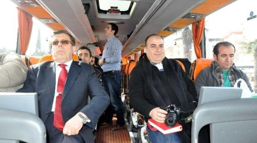 Balıkesirli Gazeteciler Meclis Yolunda