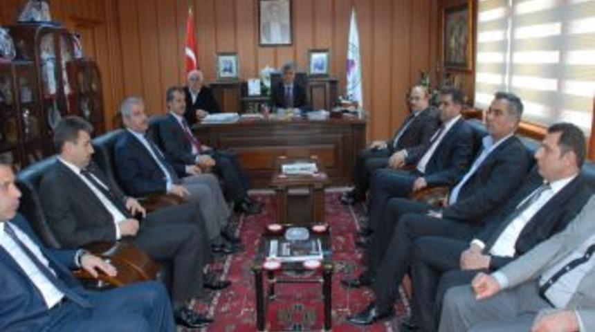 Gaziantep Milletvekili Sarı: B&uuml;y&uuml;kaslan&rsquo;ın Başarılı Hizmetlerini G&ouml;r&uuml;yoruz