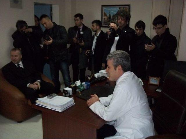 Vali Kolat K&uuml; Tıp Fak&uuml;ltesi Hastane Binasını İnceledi 1