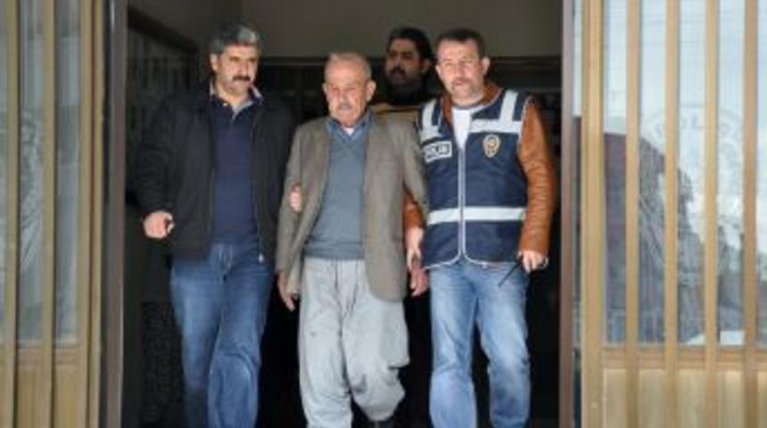 Kardeşini &Ouml;ld&uuml;ren Zanlı: &Ouml;lmesi Gerekiyordu, &Ouml;ld&uuml;rd&uuml;m