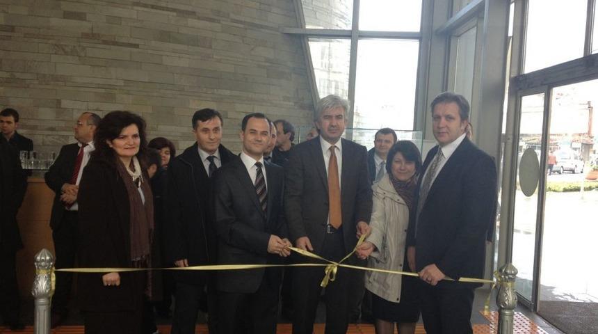 'Kanatlardaki Sır' Konulu Fotoğraf Sergisi A&ccedil;ıldı