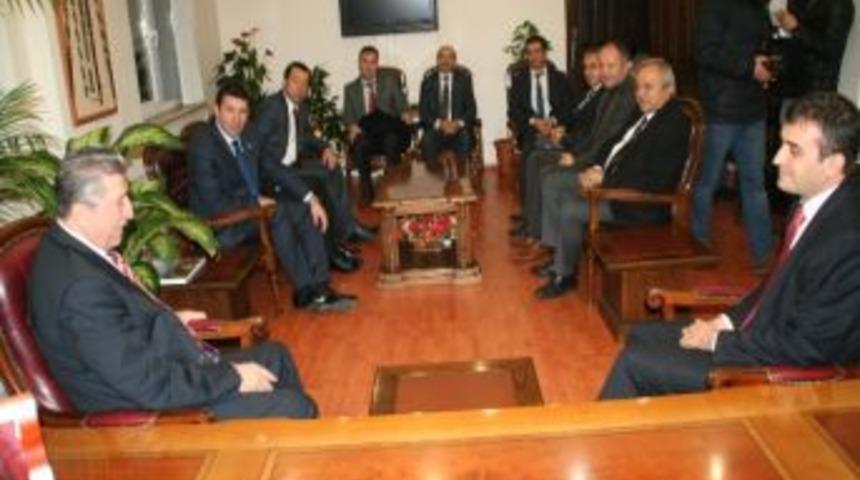 Toptan, Devrek Kaymakamı Akbay&rsquo;ı Ziyaret Etti