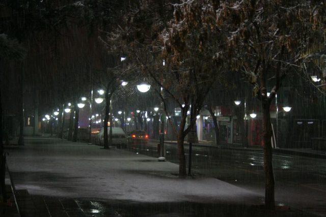 Aksaray&rsquo;da Kar Yağışı 3