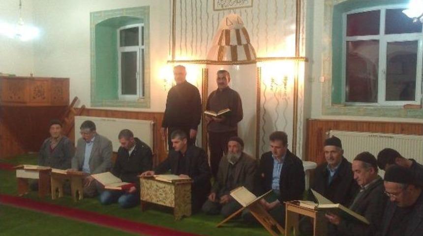 85 Yaşında Kur&rsquo;an-ı Kerim &Ouml;ğrendi