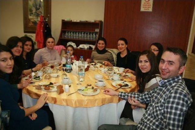 Hastane &Ccedil;alışanları Bu Defa Kendileri İ&ccedil;in Bir Araya Geldi 1