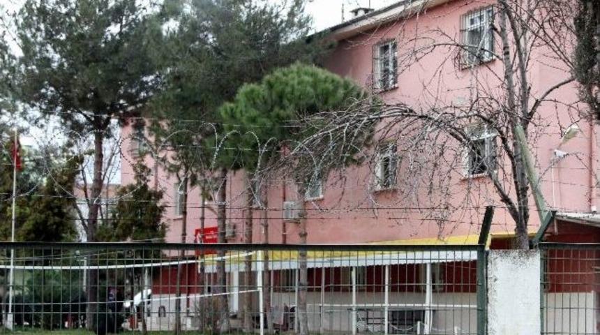 Yurtta İntihar Girişimi