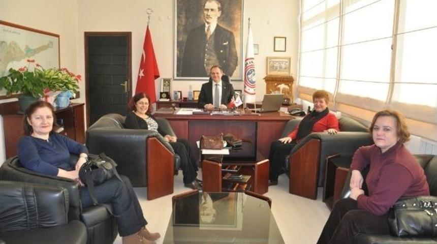 Chp İl Kadın Kollarından Belediyeye Ziyaret