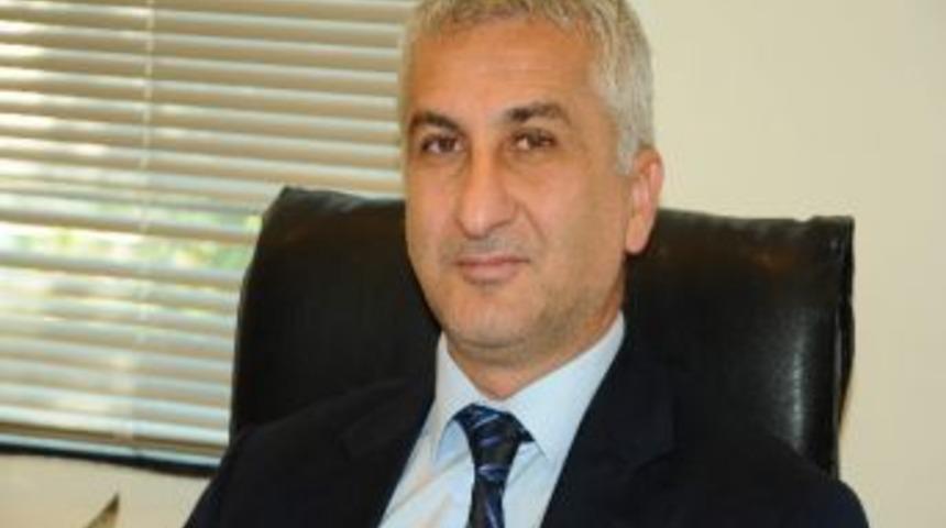 Uysal, &Ccedil;i&ccedil;ek Fiyatlarını A&ccedil;ıkladı