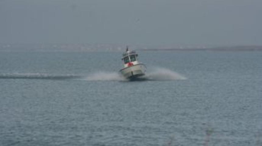 Jandarmadan Misina Ağla Avlanan Balık&ccedil;ılara Ceza