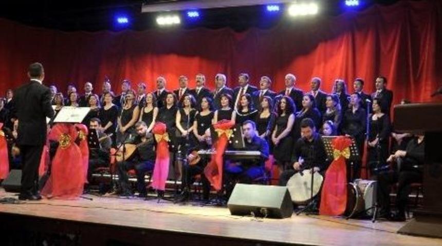 Baba-oğul Kemertaş&rsquo;lardan Thm Konseri