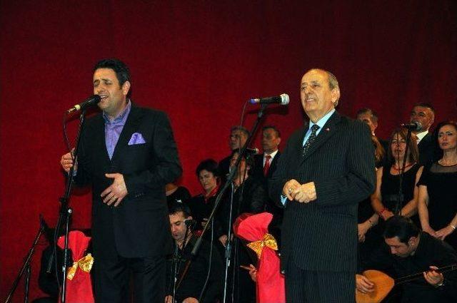 Baba-oğul Kemertaş&rsquo;lardan Thm Konseri 2