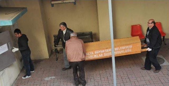 Özgür Suriye Ordusu Askerinin Cesedi Antalya da Kıyıya Vurdu 1