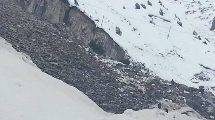 Hakkari-van Karayolu Ulaşıma A&ccedil;ıldı