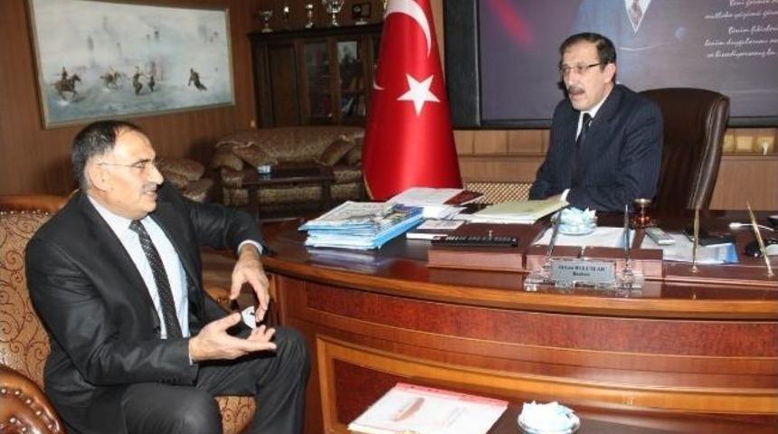 Başkan Bulutlar, Ekmek İsrafıyla M&uuml;cadele &Ccedil;alışmasına Tam Destek Verdi&hellip;