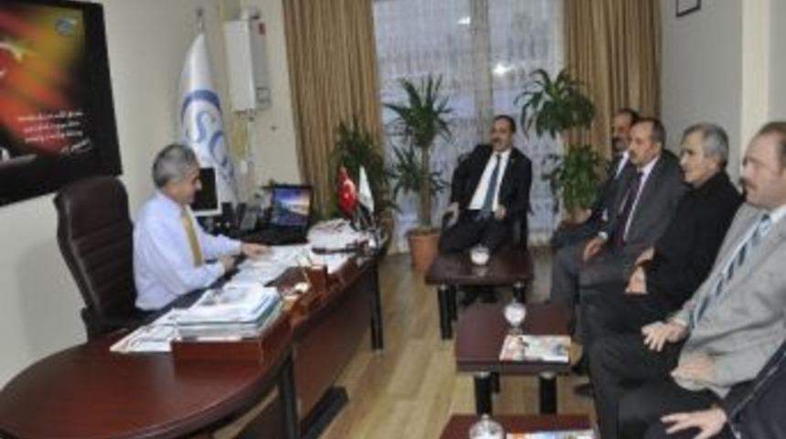Ak Partili Bilici M&uuml;d&uuml;r Y&uuml;ce&rsquo;yi Ziyaret Etti