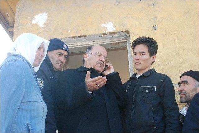 K&ouml;m&uuml;r Dağıtımındaki Aksaklıkları G&ouml;ren Vali Kolat Sorumluları İkaz Etti 1